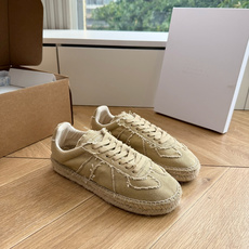 G879顶级品质MaisonMargiela MM6 马吉拉 做旧厚底 德训鞋 休闲 运动鞋这一款德国训 G879顶级品质MaisonMargiela MM6 马吉拉 做旧厚底 德训鞋 休闲 运动鞋这一款德国训
