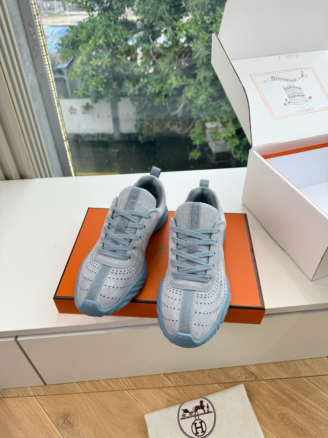 带飞机盒😀G588Hermes爱马仕 H家 Neon系列 情侣款 休闲 运动鞋 小白鞋运动风格山羊皮运动 带飞机盒😀G588Hermes爱马仕 H家 Neon系列 情侣款 休闲 运动鞋 小白鞋运动风格山羊皮运动