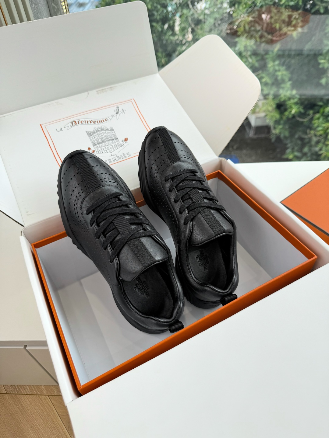 带飞机盒😀G588Hermes爱马仕 H家 Neon系列 情侣款 休闲 运动鞋 小白鞋运动风格山羊皮运动