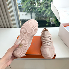 带飞机盒😀G588Hermes爱马仕 H家 Neon系列 情侣款 休闲 运动鞋 小白鞋运动风格山羊皮运动 带飞机盒😀G588Hermes爱马仕 H家 Neon系列 情侣款 休闲 运动鞋 小白鞋运动风格山羊皮运动