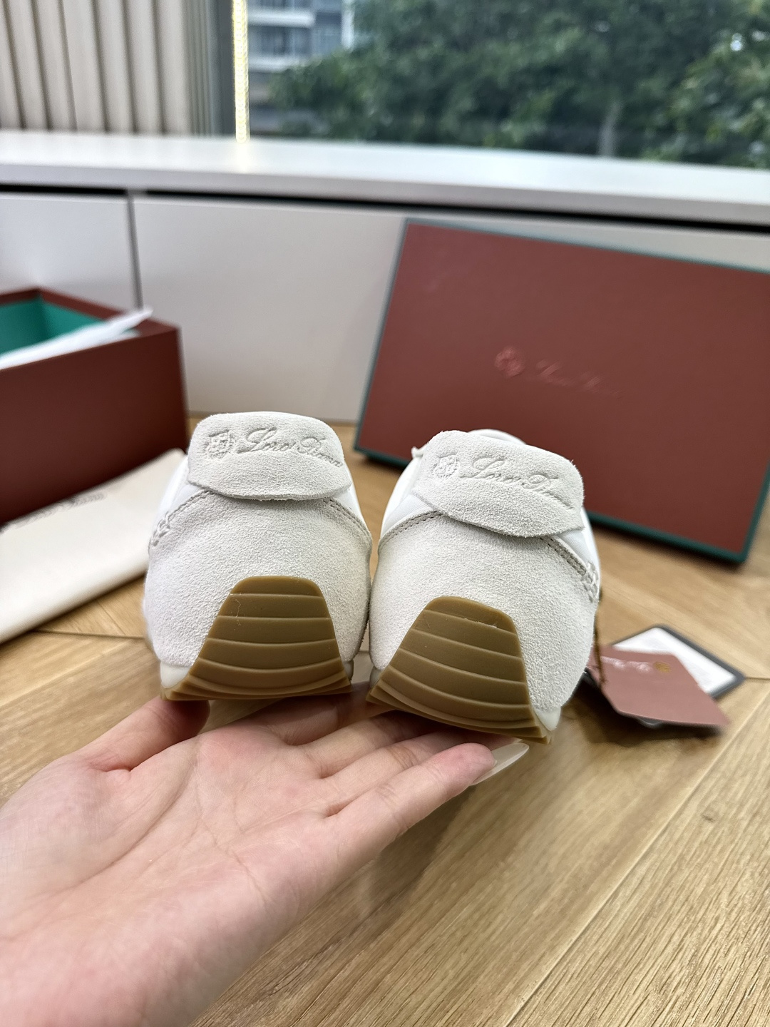飞机盒版G027代购级现货Loro Pian*经典爆款lp德训鞋顶级版本厚底休闲原来这就是传说走两万步都