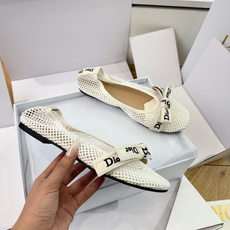 G269顶级品质Dior 迪奥2026一眼就想要夏季网面单鞋简单大方‘低调奢华!配上醒目的Chanris G269顶级品质Dior 迪奥2026一眼就想要夏季网面单鞋简单大方‘低调奢华!配上醒目的Chanris