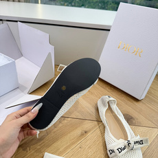 G269顶级品质Dior 迪奥2026一眼就想要夏季网面单鞋简单大方‘低调奢华!配上醒目的Chanris G269顶级品质Dior 迪奥2026一眼就想要夏季网面单鞋简单大方‘低调奢华!配上醒目的Chanris