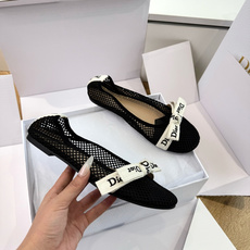 G269顶级品质Dior 迪奥2026一眼就想要夏季网面单鞋简单大方‘低调奢华!配上醒目的Chanris G269顶级品质Dior 迪奥2026一眼就想要夏季网面单鞋简单大方‘低调奢华!配上醒目的Chanris