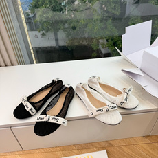 G269顶级品质Dior 迪奥2026一眼就想要夏季网面单鞋简单大方‘低调奢华!配上醒目的Chanris G269顶级品质Dior 迪奥2026一眼就想要夏季网面单鞋简单大方‘低调奢华!配上醒目的Chanris