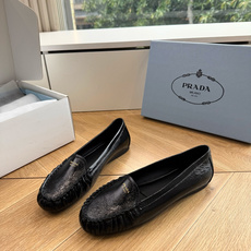 G887统一飞机盒顶级品质所见即所得Prada/普拉达26WF早春新品复古三角标褶皱粗跟平底玛丽珍鞋单鞋 G887统一飞机盒顶级品质所见即所得Prada/普拉达26WF早春新品复古三角标褶皱粗跟平底玛丽珍鞋单鞋