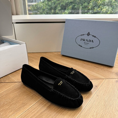 G887统一飞机盒顶级品质所见即所得Prada/普拉达26WF早春新品复古三角标褶皱粗跟平底玛丽珍鞋单鞋 G887统一飞机盒顶级品质所见即所得Prada/普拉达26WF早春新品复古三角标褶皱粗跟平底玛丽珍鞋单鞋