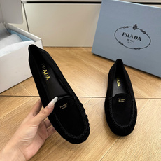 G887统一飞机盒顶级品质所见即所得Prada/普拉达26WF早春新品复古三角标褶皱粗跟平底玛丽珍鞋单鞋 G887统一飞机盒顶级品质所见即所得Prada/普拉达26WF早春新品复古三角标褶皱粗跟平底玛丽珍鞋单鞋