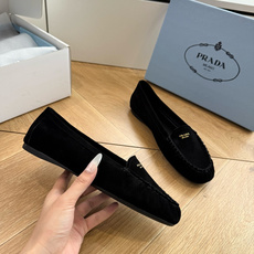 G887统一飞机盒顶级品质所见即所得Prada/普拉达26WF早春新品复古三角标褶皱粗跟平底玛丽珍鞋单鞋 G887统一飞机盒顶级品质所见即所得Prada/普拉达26WF早春新品复古三角标褶皱粗跟平底玛丽珍鞋单鞋