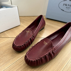 G887统一飞机盒顶级品质所见即所得Prada/普拉达26WF早春新品复古三角标褶皱粗跟平底玛丽珍鞋单鞋 G887统一飞机盒顶级品质所见即所得Prada/普拉达26WF早春新品复古三角标褶皱粗跟平底玛丽珍鞋单鞋