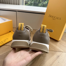 G909专柜品质Doucal'S男士针织系带运动男款运动鞋传说中不配货也要买的鞋潮流 时尚 舒适 百搭虽 G909专柜品质Doucal'S男士针织系带运动男款运动鞋传说中不配货也要买的鞋潮流 时尚 舒适 百搭虽