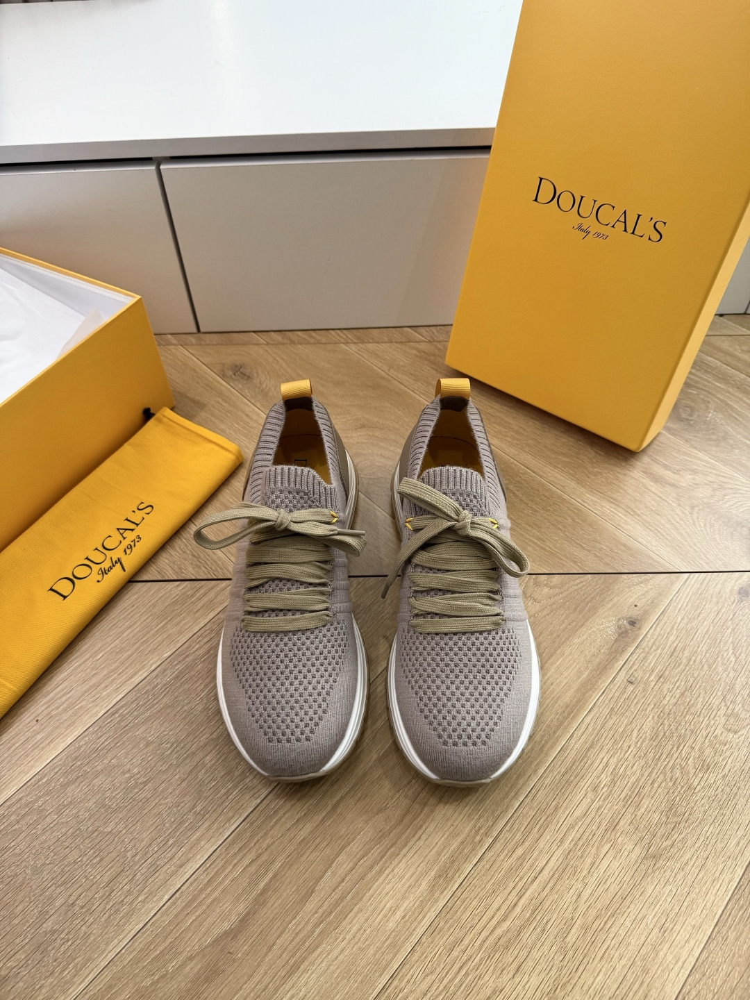 G909专柜品质Doucal'S男士针织系带运动男款运动鞋传说中不配货也要买的鞋潮流 时尚 舒适 百搭虽