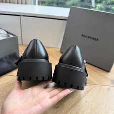 G261对版代购级别Balenciaga巴黎世家2026毒液Venom英伦复古深口厚底单鞋 请认准高版本 G261对版代购级别Balenciaga巴黎世家2026毒液Venom英伦复古深口厚底单鞋 请认准高版本
