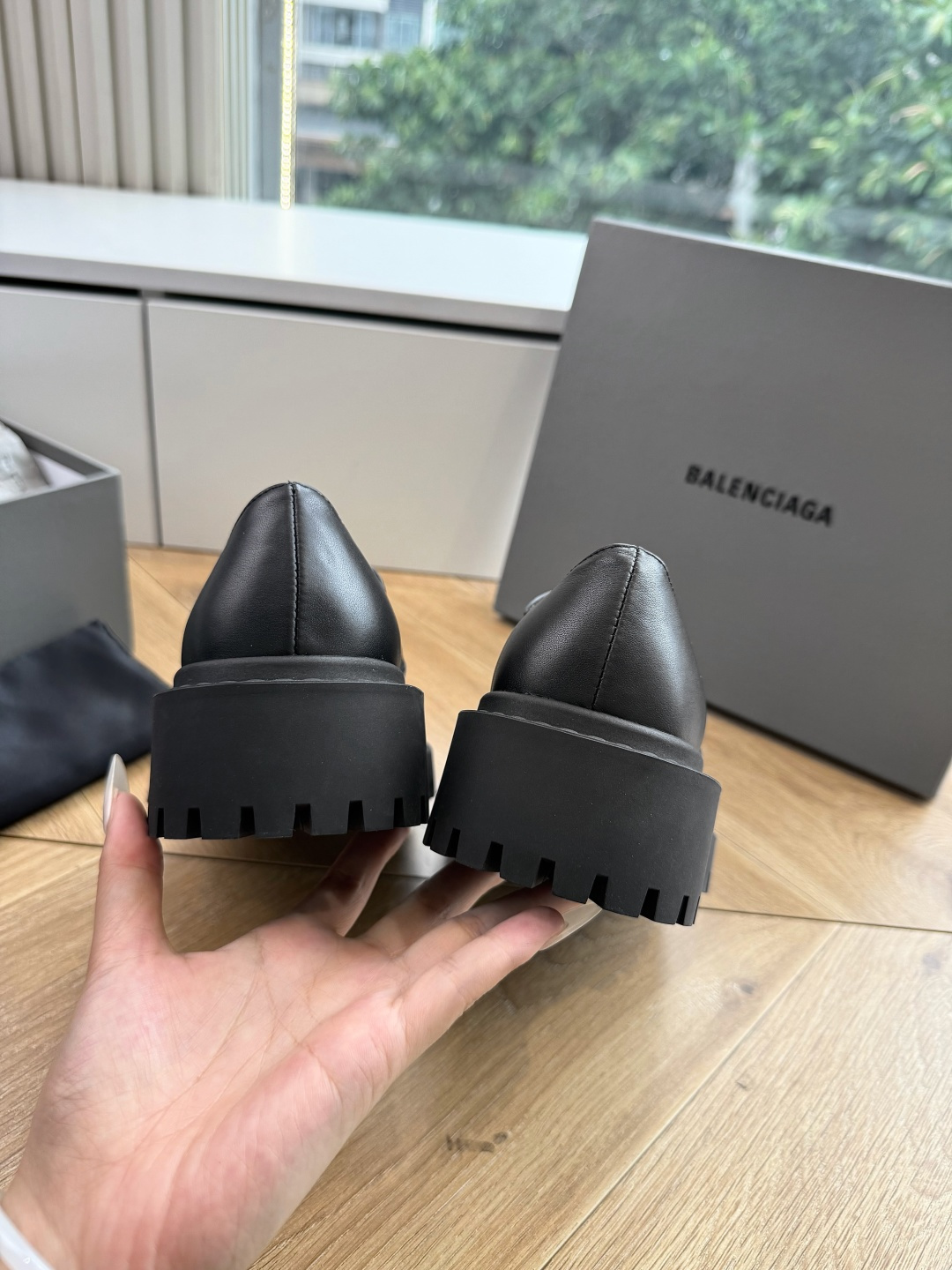 G261对版代购级别Balenciaga巴黎世家2026春毒液Venom英伦复古深口厚底单鞋 请认准高版