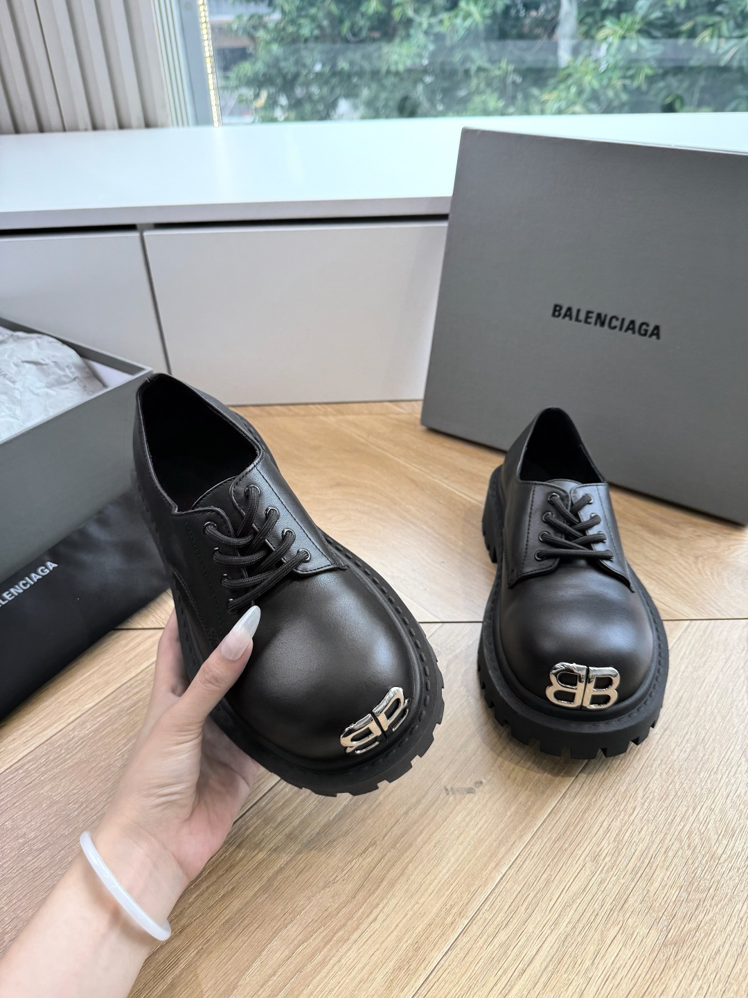G261对版代购级别Balenciaga巴黎世家2026春毒液Venom英伦复古深口厚底单鞋 请认准高版