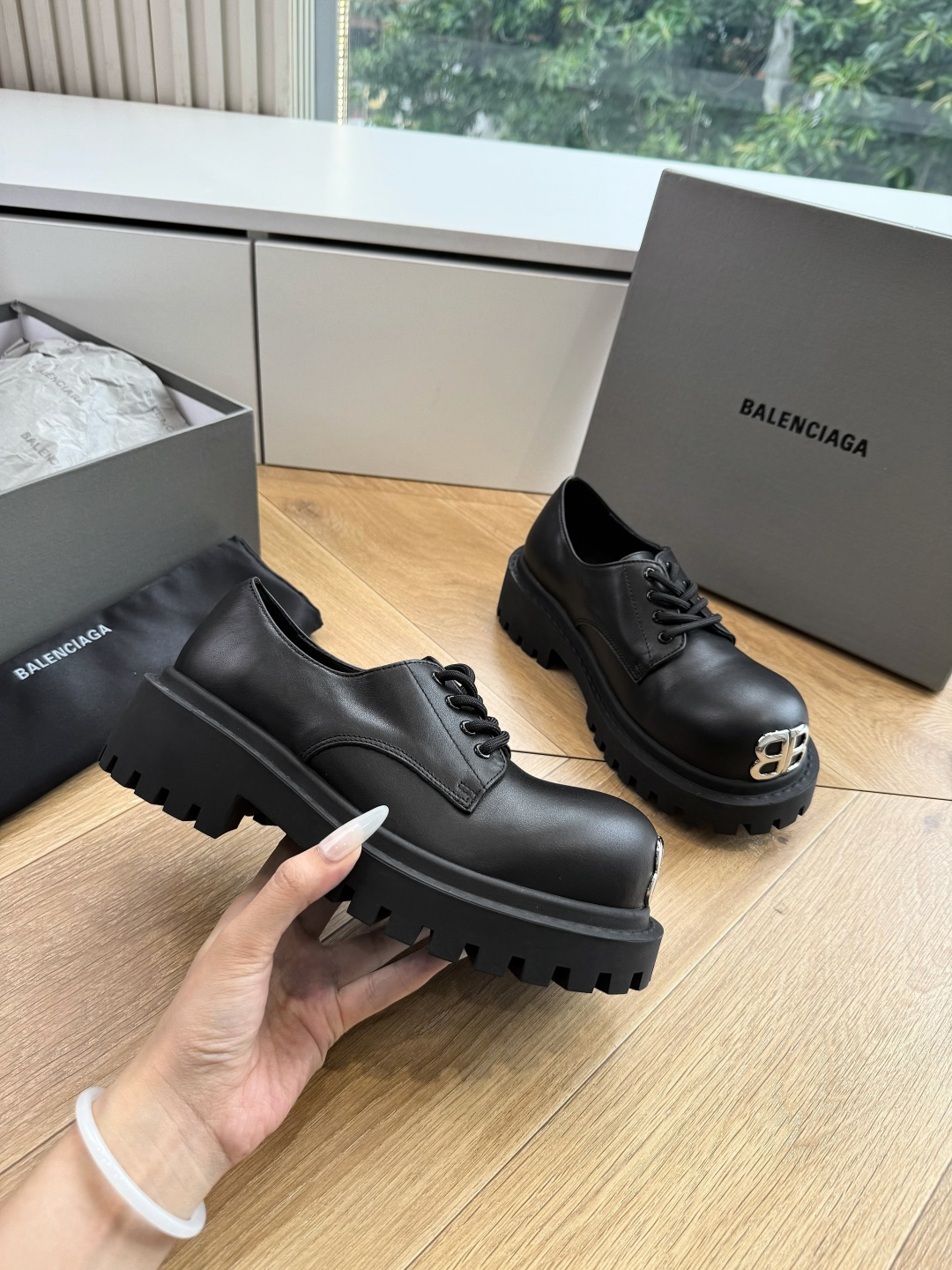 G261对版代购级别Balenciaga巴黎世家2026春毒液Venom英伦复古深口厚底单鞋 请认准高版
