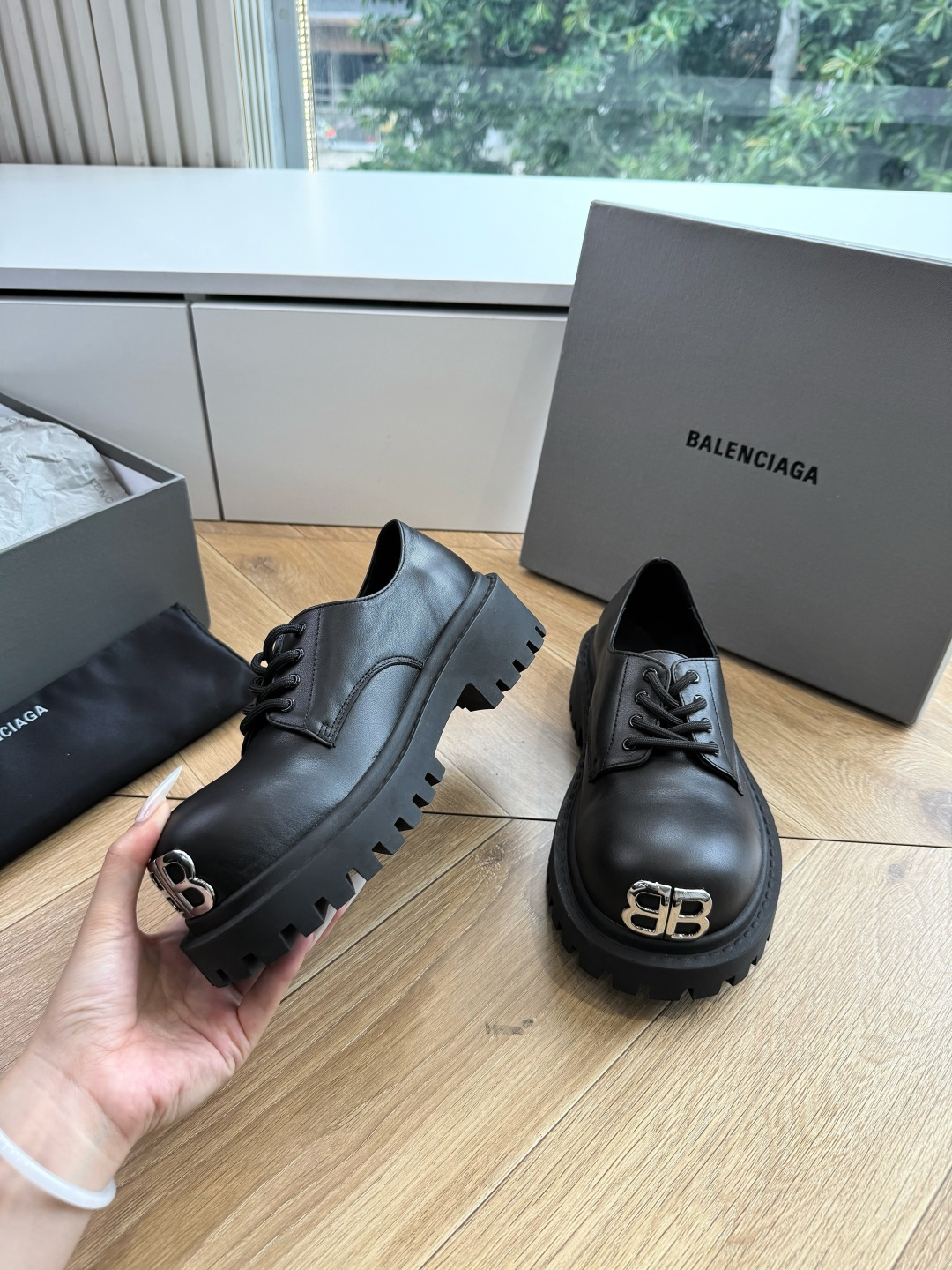 G261对版代购级别Balenciaga巴黎世家2026春毒液Venom英伦复古深口厚底单鞋 请认准高版