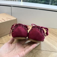 G049 原版开发 2026新款 VIVAIA 春日芭蕾·缎面德训鞋上新把春日的温柔穿在脚上✨缎面光泽+ G049 原版开发 2026新款 VIVAIA 春日芭蕾·缎面德训鞋上新把春日的温柔穿在脚上✨缎面光泽+