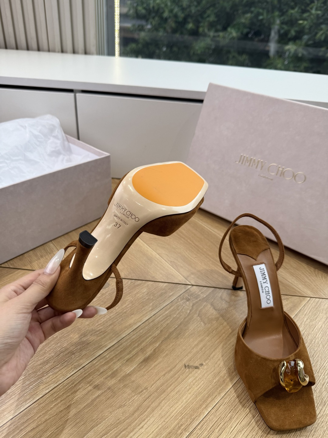 G987所见即所得JimmyCho*吉米周2026爆品高跟凉鞋高跟鞋 这也太仙了叭，像艺术品一样美到窒息