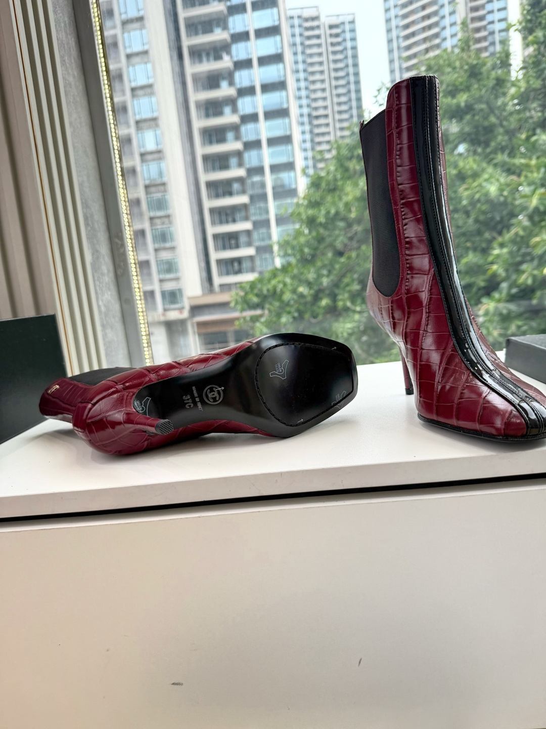 G238级CHANE*2026小香奈儿切尔西短靴妥妥的自留款！！比经典款Slingback舒服太多啦！每