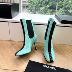 G238级CHANE*2026小香奈儿切尔西短靴妥妥的自留款!!比经典款Slingback舒服太多啦!每 G238级CHANE*2026小香奈儿切尔西短靴妥妥的自留款!!比经典款Slingback舒服太多啦!每