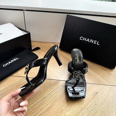 G238😀CHANEL* 香奈儿小香2026专柜同步新款高跟鞋凉鞋极简设计 超好搭配的日常款、无论高度 G238😀CHANEL* 香奈儿小香2026专柜同步新款高跟鞋凉鞋极简设计 超好搭配的日常款、无论高度