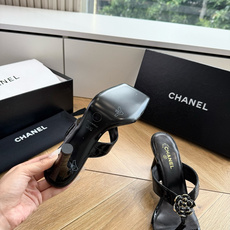 G238😀CHANEL* 香奈儿小香2026专柜同步新款高跟鞋凉鞋极简设计 超好搭配的日常款、无论高度 G238😀CHANEL* 香奈儿小香2026专柜同步新款高跟鞋凉鞋极简设计 超好搭配的日常款、无论高度