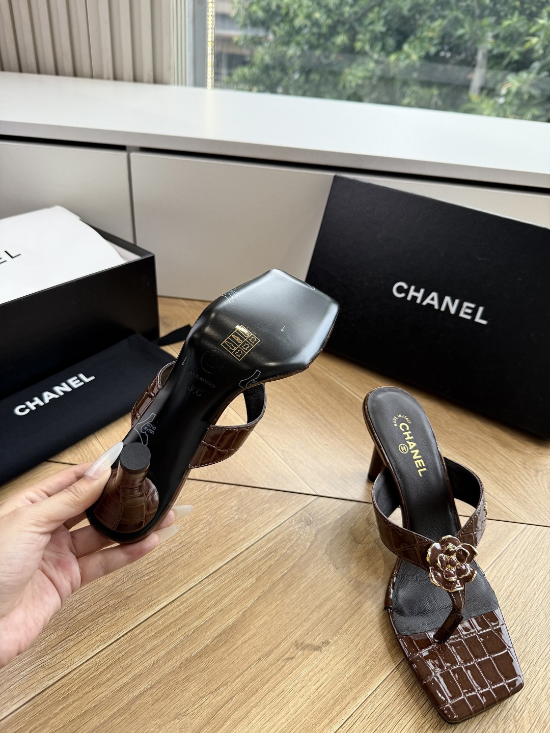 G238😀CHANEL* 香奈儿小香2026专柜同步新款高跟鞋凉鞋极简设计 超好搭配的日常款、无论高度 