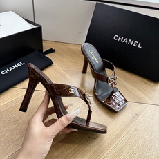 G238😀CHANEL* 香奈儿小香2026专柜同步新款高跟鞋凉鞋极简设计 超好搭配的日常款、无论高度 G238😀CHANEL* 香奈儿小香2026专柜同步新款高跟鞋凉鞋极简设计 超好搭配的日常款、无论高度