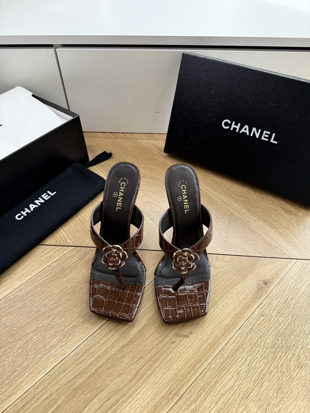 G238😀CHANEL* 香奈儿小香2026专柜同步新款高跟鞋凉鞋极简设计 超好搭配的日常款、无论高度 