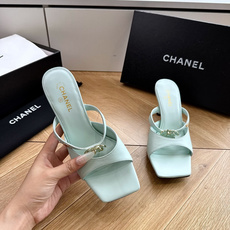 G238😀CHANEL* 香奈儿小香2026专柜同步新款高跟鞋凉鞋极简设计 超好搭配的日常款、无论高度 G238😀CHANEL* 香奈儿小香2026专柜同步新款高跟鞋凉鞋极简设计 超好搭配的日常款、无论高度