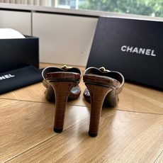 G238😀CHANEL* 香奈儿小香2026专柜同步新款高跟鞋凉鞋极简设计 超好搭配的日常款、无论高度 G238😀CHANEL* 香奈儿小香2026专柜同步新款高跟鞋凉鞋极简设计 超好搭配的日常款、无论高度