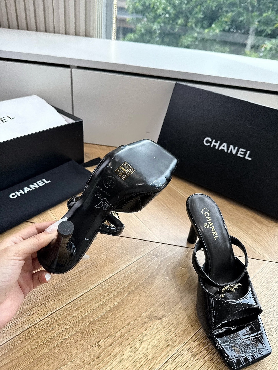 G238😀CHANEL* 香奈儿小香2026专柜同步新款高跟鞋凉鞋极简设计 超好搭配的日常款、无论高度 