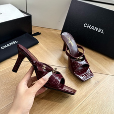 G238😀CHANEL* 香奈儿小香2026专柜同步新款高跟鞋凉鞋极简设计 超好搭配的日常款、无论高度 G238😀CHANEL* 香奈儿小香2026专柜同步新款高跟鞋凉鞋极简设计 超好搭配的日常款、无论高度