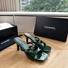 G238😀CHANEL* 香奈儿小香2026专柜同步新款高跟鞋凉鞋极简设计 超好搭配的日常款、无论高度 G238😀CHANEL* 香奈儿小香2026专柜同步新款高跟鞋凉鞋极简设计 超好搭配的日常款、无论高度