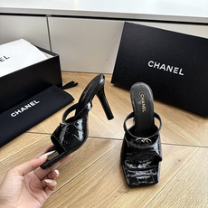 G238😀CHANEL* 香奈儿小香2026专柜同步新款高跟鞋凉鞋极简设计 超好搭配的日常款、无论高度 G238😀CHANEL* 香奈儿小香2026专柜同步新款高跟鞋凉鞋极简设计 超好搭配的日常款、无论高度