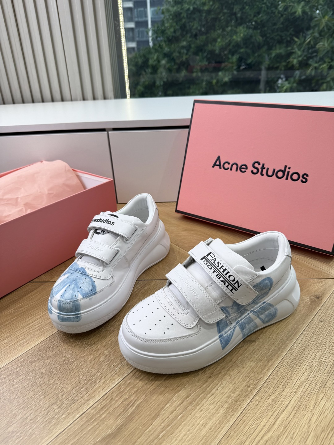 G086代购级别现货供应高版Acne Studios经典魔术贴平底笑脸真皮休闲板鞋运动女鞋小白鞋 面料：牛皮 内里：原版