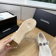 G238😀CHANEL* 香奈儿小香2026专柜同步新款高跟鞋单鞋极简设计 超好搭配的日常款、无论高度 G238😀CHANEL* 香奈儿小香2026专柜同步新款高跟鞋单鞋极简设计 超好搭配的日常款、无论高度