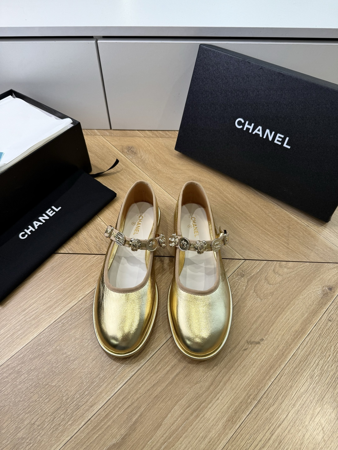 G238😀CHANEL* 香奈儿小香2026专柜同步新款高跟鞋单鞋极简设计 超好搭配的日常款、无论高度 