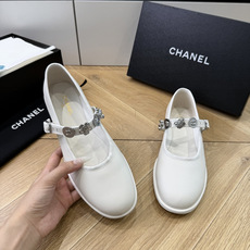 G238😀CHANEL* 香奈儿小香2026专柜同步新款高跟鞋单鞋极简设计 超好搭配的日常款、无论高度 G238😀CHANEL* 香奈儿小香2026专柜同步新款高跟鞋单鞋极简设计 超好搭配的日常款、无论高度