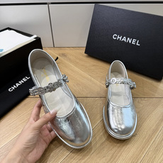 G238😀CHANEL* 香奈儿小香2026专柜同步新款高跟鞋单鞋极简设计 超好搭配的日常款、无论高度 G238😀CHANEL* 香奈儿小香2026专柜同步新款高跟鞋单鞋极简设计 超好搭配的日常款、无论高度