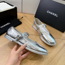 G238😀CHANEL* 香奈儿小香2026专柜同步新款高跟鞋单鞋极简设计 超好搭配的日常款、无论高度 G238😀CHANEL* 香奈儿小香2026专柜同步新款高跟鞋单鞋极简设计 超好搭配的日常款、无论高度