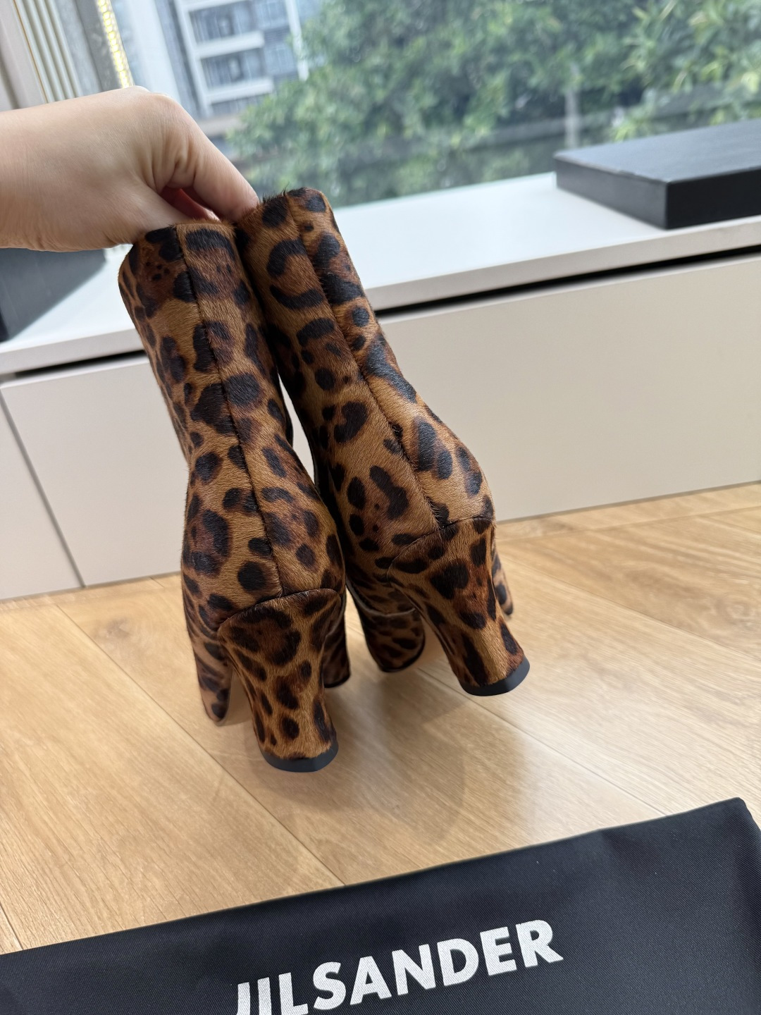 G028😃jil sander ✨2026秋冬新款极简风弹力靴，小仙女想要显腿长，想要线条好看，必选这款靴子，一整个直腿