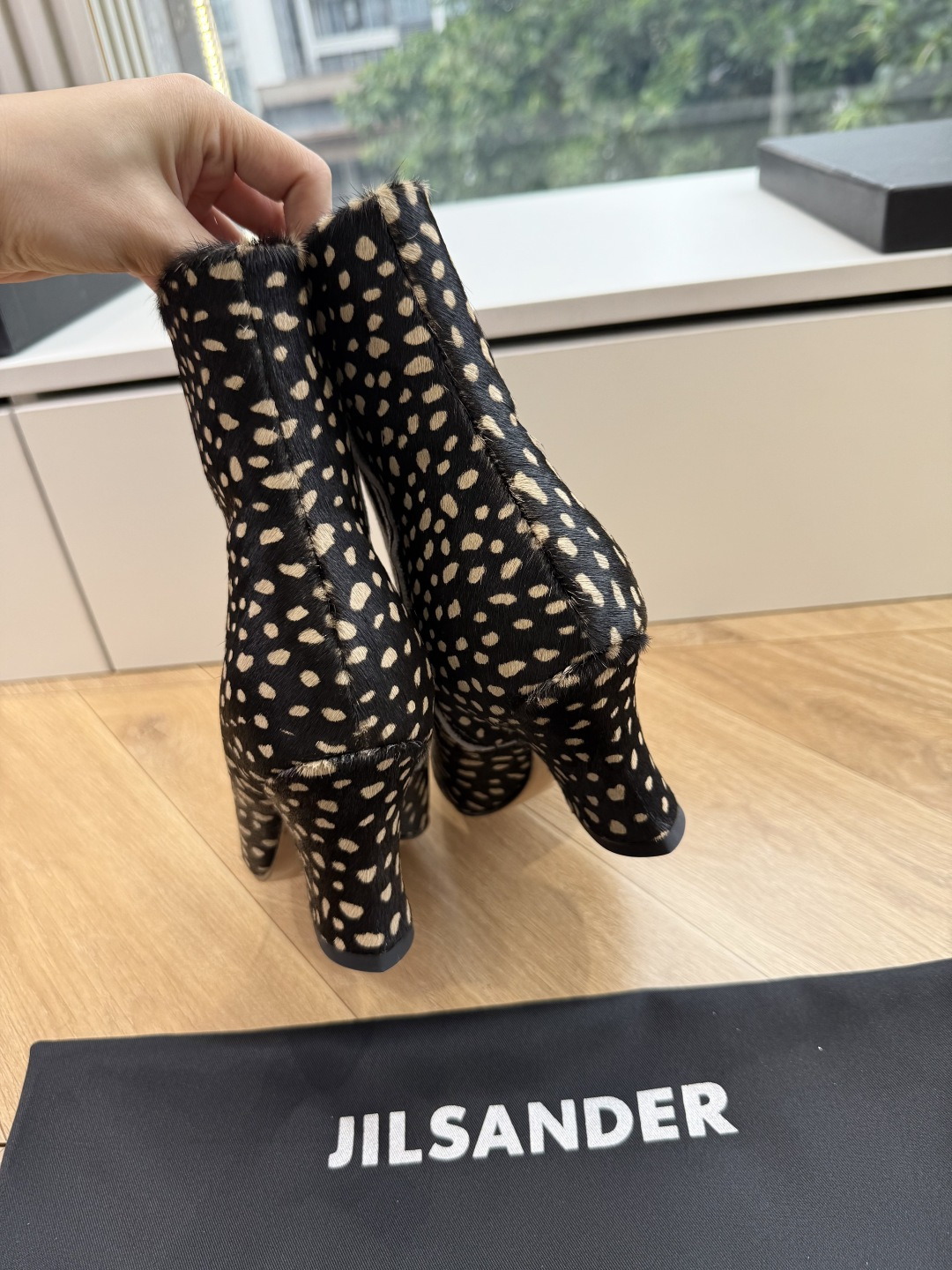 G028😃jil sander ✨2026秋冬新款极简风弹力靴，小仙女想要显腿长，想要线条好看，必选这款靴子，一整个直腿
