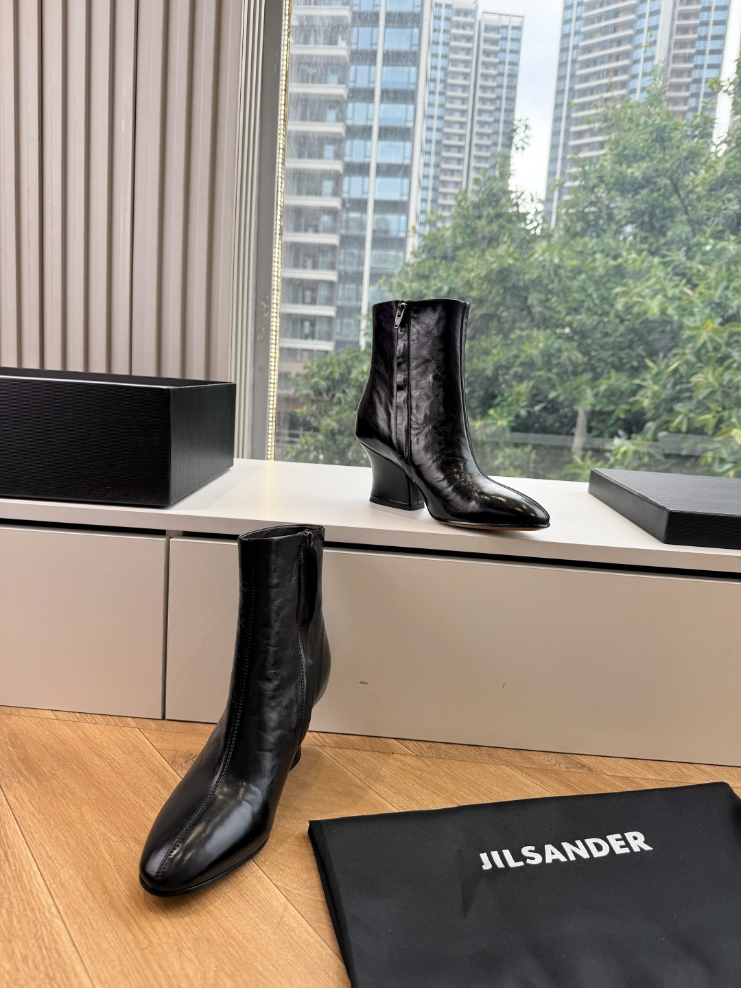 G028😃jil sander ✨2026秋冬新款极简风弹力靴，小仙女想要显腿长，想要线条好看，必选这款靴子，一整个直腿