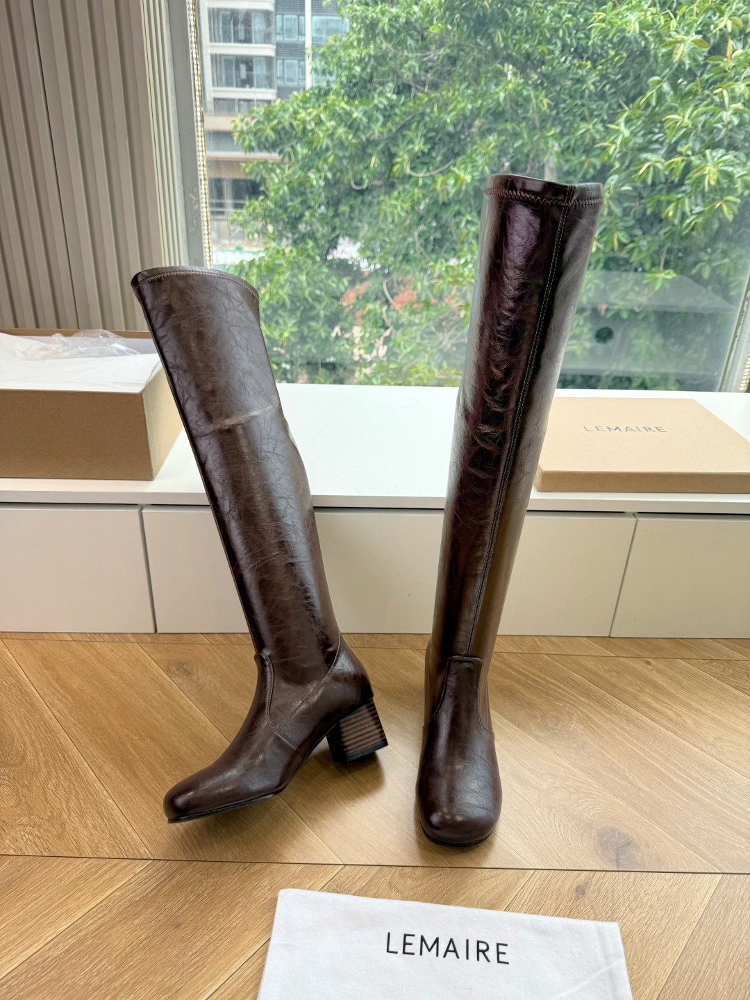 G028😀LEMAIRE✨2026秋冬新款复古短靴,法式慵懒,简约而不失格调,绑带设计,是随性与精致的融合,太美貌了💯 G028😀LEMAIRE✨2026秋冬新款复古短靴,法式慵懒,简约而不失格调,绑带设计,是随性与精致的融合,太美貌了💯