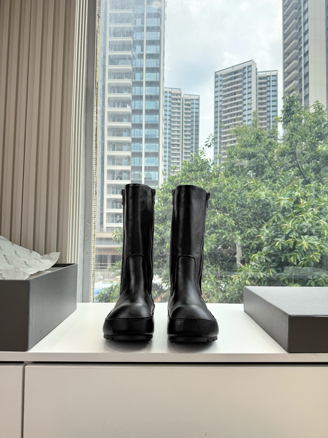 Balenciaga Round Toe Platform Mid Boots