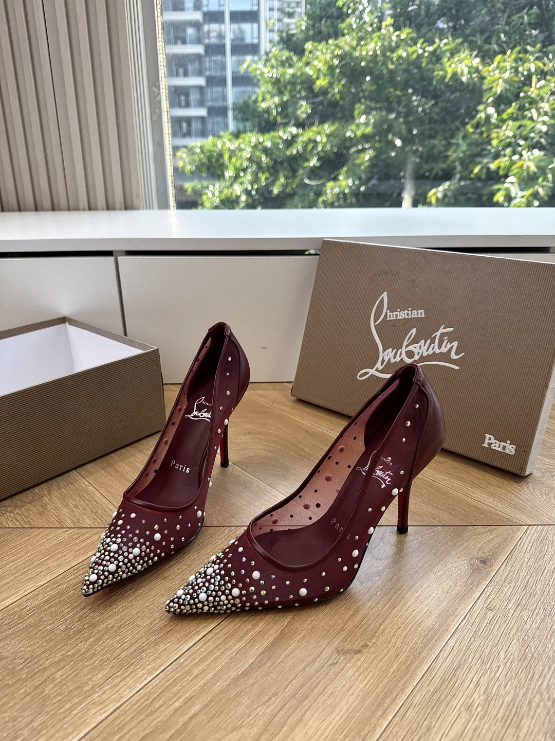 G277Christian Louboutin红底鞋单鞋 选到了颜色真好看呀[色色R]MyTheresa上现在居然 最后