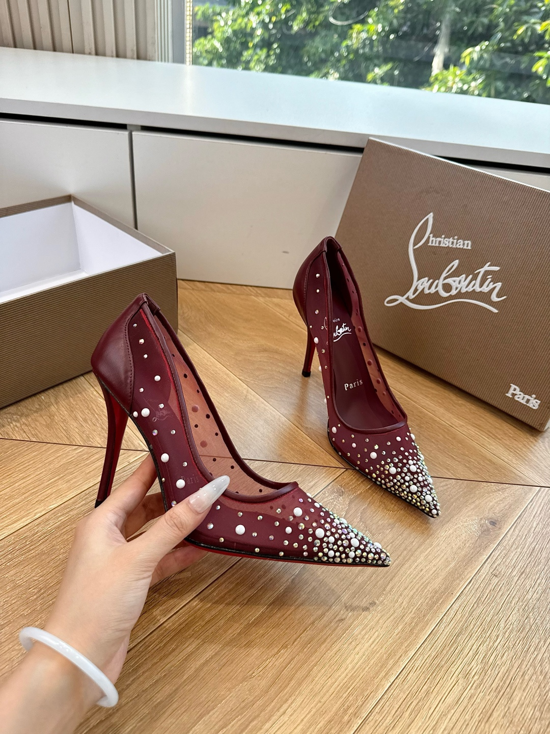 G277Christian Louboutin红底鞋单鞋 选到了颜色真好看呀[色色R]MyTheresa上现在居然 最后