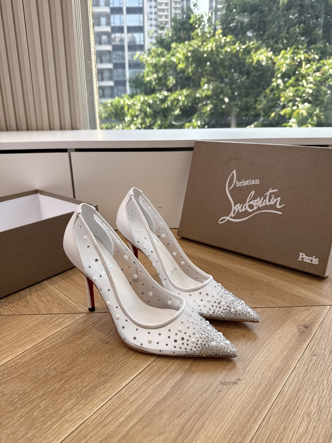 G277Christian Louboutin红底鞋单鞋 选到了颜色真好看呀[色色R]MyTheresa上现在居然 最后